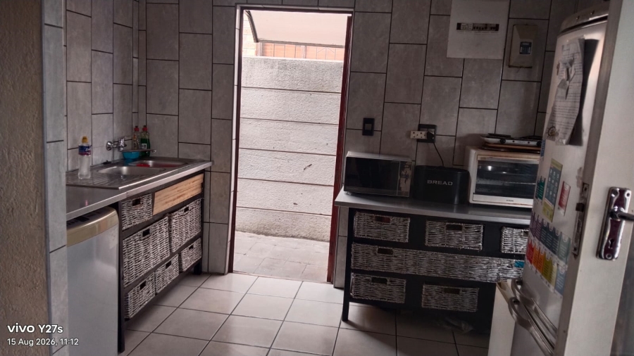 2 Bedroom Property for Sale in Bernadino Heights Western Cape